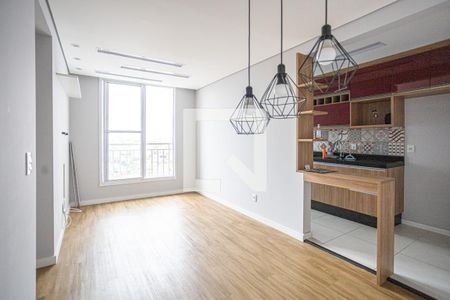 Sala de apartamento para alugar com 2 quartos, 48m² em Jardim Cirino, Osasco