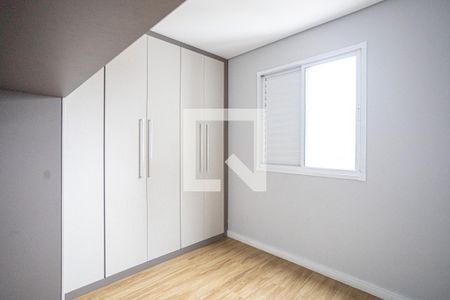 Quarto 1 de apartamento para alugar com 2 quartos, 48m² em Jardim Cirino, Osasco