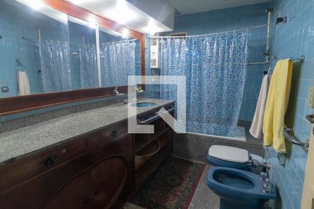 Apartamento à venda com 170m², 4 quartos e 1 vaga Apartamento à venda com 170m², 4 quartos e 1 vagaBanheiro da Suíte