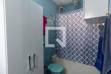 Apartamento à venda com 170m², 4 quartos e 1 vaga Apartamento à venda com 170m², 4 quartos e 1 vagaBanheiro da Suíte 2