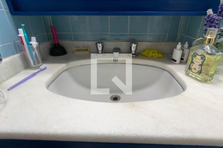 Apartamento à venda com 170m², 4 quartos e 1 vaga Apartamento à venda com 170m², 4 quartos e 1 vagaBanheiro da Suíte 2