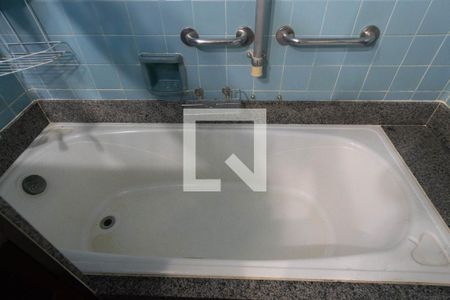 Apartamento à venda com 170m², 4 quartos e 1 vaga Apartamento à venda com 170m², 4 quartos e 1 vagaBanheiro da Suíte