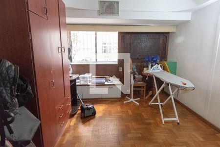 Apartamento à venda com 170m², 4 quartos e 1 vaga Apartamento à venda com 170m², 4 quartos e 1 vagaQuarto 3