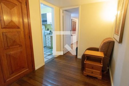 Hall de Entrada de apartamento à venda com 4 quartos, 170m² em Copacabana, Rio de Janeiro