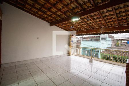 Varanda de casa à venda com 4 quartos, 160m² em Jardim Pedro José Nunes, São Paulo