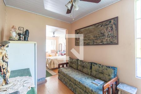 Quarto 2 de casa à venda com 5 quartos, 200m² em Santo Antônio, Porto Alegre