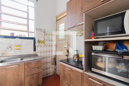 Casa à venda com 200m², 5 quartos e 1 vaga Casa à venda com 200m², 5 quartos e 1 vagaCozinha