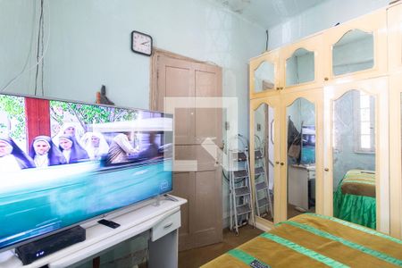 Quarto 1 de casa à venda com 5 quartos, 200m² em Santo Antônio, Porto Alegre