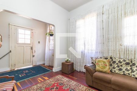 Sala de casa à venda com 5 quartos, 200m² em Santo Antônio, Porto Alegre