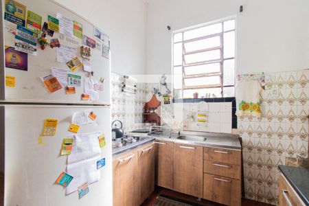 Casa à venda com 200m², 5 quartos e 1 vaga Casa à venda com 200m², 5 quartos e 1 vagaCozinha