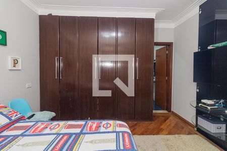 Casa à venda com 350m², 4 quartos e 4 vagas Casa à venda com 350m², 4 quartos e 4 vagasSuíte 4