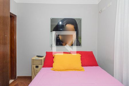 Casa à venda com 350m², 4 quartos e 4 vagas Casa à venda com 350m², 4 quartos e 4 vagasSuíte 3