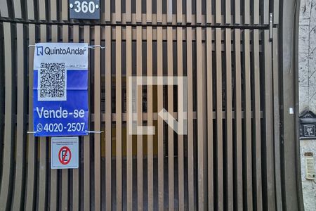 Casa à venda com 350m², 4 quartos e 4 vagas Casa à venda com 350m², 4 quartos e 4 vagasFachada com Plaquinha