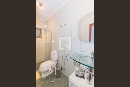 Casa à venda com 350m², 4 quartos e 4 vagas Casa à venda com 350m², 4 quartos e 4 vagasBanheiro da Suíte 3