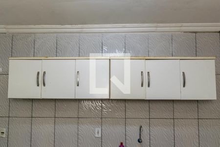 Apartamento para alugar com 65m², 2 quartos e sem vaga Apartamento para alugar com 65m², 2 quartos e sem vagaCozinha - Armários