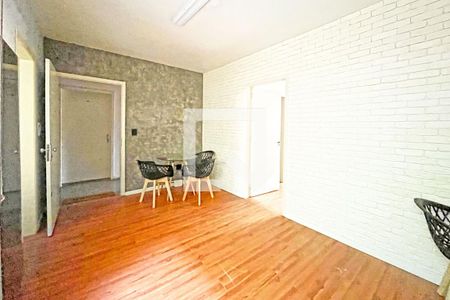 Sala de apartamento à venda com 1 quarto, 41m² em Camaquã, Porto Alegre