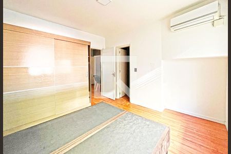 Suíte de apartamento à venda com 1 quarto, 41m² em Camaquã, Porto Alegre