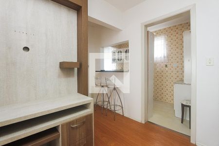 Sala de apartamento para alugar com 2 quartos, 50m² em Passo D'areia, Porto Alegre