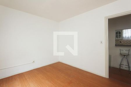 Quarto 1 de apartamento para alugar com 2 quartos, 50m² em Passo D'areia, Porto Alegre