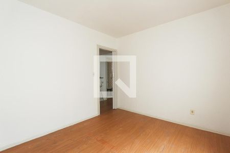 Quarto 1 de apartamento para alugar com 2 quartos, 50m² em Passo D'areia, Porto Alegre