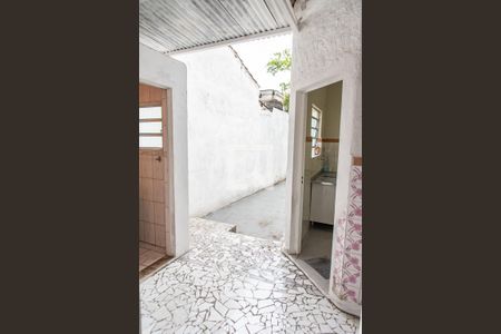 Casa à venda com 218m², 2 quartos e 2 vagasÁrea de serviço