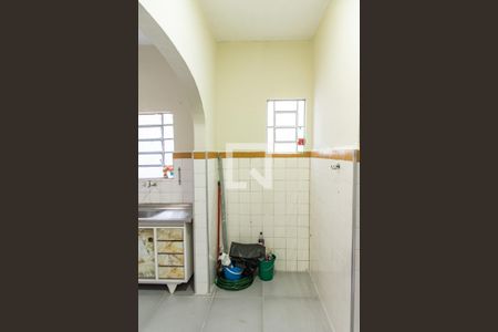 Casa à venda com 218m², 2 quartos e 2 vagasCozinha