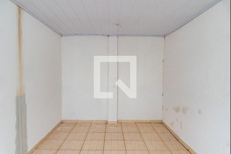 Casa à venda com 218m², 2 quartos e 2 vagasQuarto/edícula