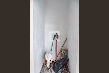 Casa à venda com 218m², 2 quartos e 2 vagasÁrea de serviço/despensa