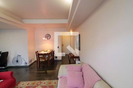 Sala de apartamento para alugar com 2 quartos, 75m² em Vila Suzana, São Paulo