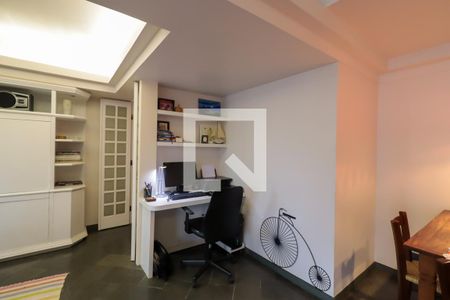 Sala de apartamento para alugar com 2 quartos, 75m² em Vila Suzana, São Paulo