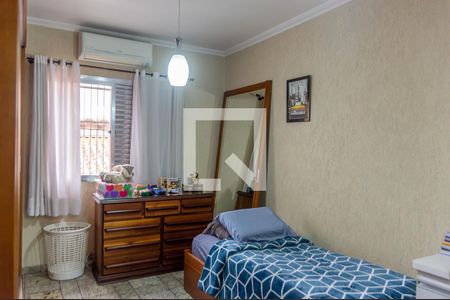 Quarto 2 de casa para alugar com 2 quartos, 130m² em Demarchi, São Bernardo do Campo