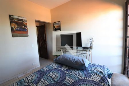 Casa à venda com 180m², 4 quartos e 2 vagasQuarto 1 