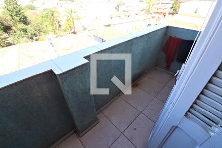 Casa à venda com 180m², 4 quartos e 2 vagasSacada Quarto 3 
