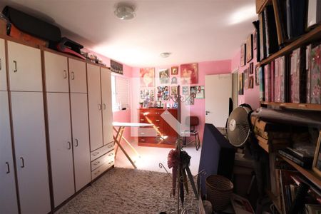 Casa à venda com 180m², 4 quartos e 2 vagasQuarto 4 