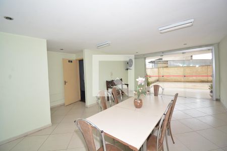 Apartamento para alugar com 60m², 2 quartos e 1 vagaÁrea comum - Salão de festas