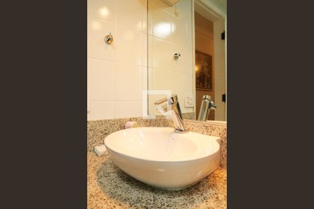 Apartamento para alugar com 162m², 3 quartos e 3 vagasBanheiro da Suíte