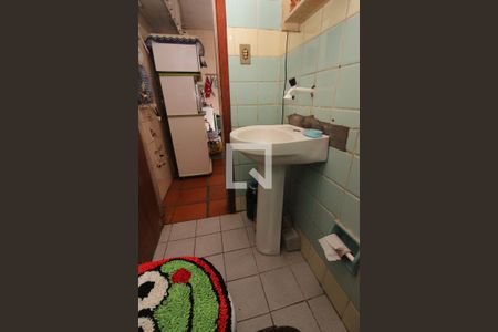 Casa à venda com 280m², 4 quartos e 2 vagasBanheiro 3