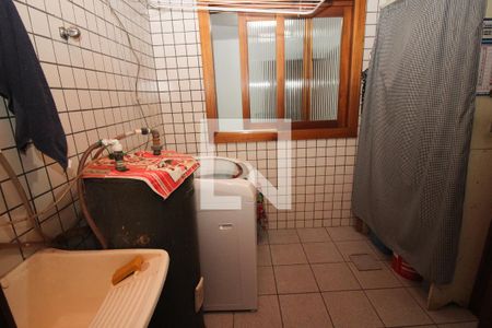 Casa à venda com 280m², 4 quartos e 2 vagasÁrea de Serviço