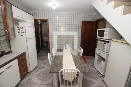 Casa à venda com 280m², 4 quartos e 2 vagasCozinha 1