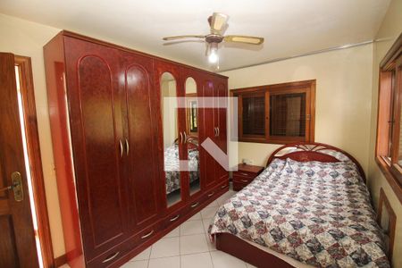 Casa à venda com 280m², 4 quartos e 2 vagasQuarto Suíte