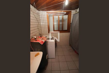 Casa à venda com 280m², 4 quartos e 2 vagasÁrea de Serviço