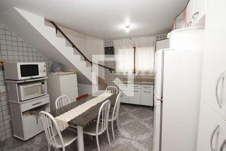 Casa à venda com 280m², 4 quartos e 2 vagasCozinha 1