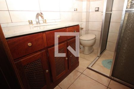 Casa à venda com 280m², 4 quartos e 2 vagasBanheiro 1