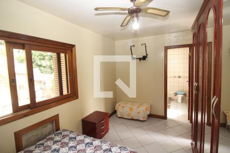 Casa à venda com 280m², 4 quartos e 2 vagasQuarto Suíte