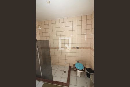 Casa à venda com 280m², 4 quartos e 2 vagasBanheiro da Suíte