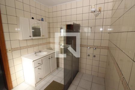 Casa à venda com 280m², 4 quartos e 2 vagasBanheiro da Suíte