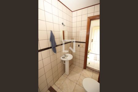 Casa à venda com 280m², 4 quartos e 2 vagasBanheiro 2