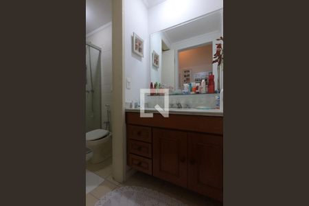 Banheiro de apartamento à venda com 2 quartos, 68m² em Vila Andrade, São Paulo
