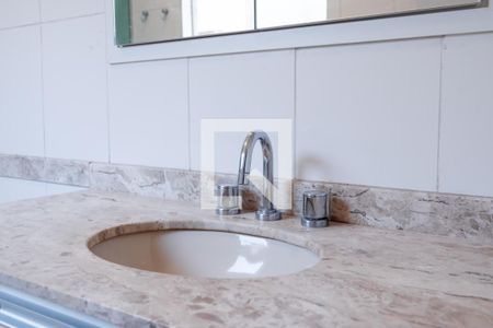 Casa à venda com 140m², 3 quartos e 1 vagaBanheiro Social