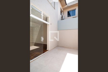 Área Externa de casa à venda com 3 quartos, 140m² em Campo Belo, São Paulo